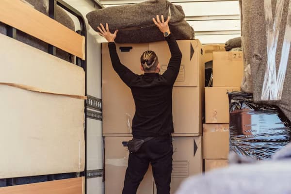 Loading & Unloading Services