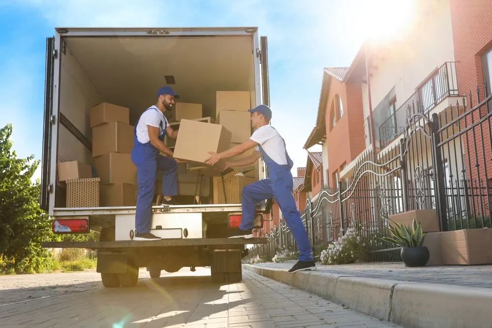 Read more about the article How to Hire the Best Relocation Company in Dubai